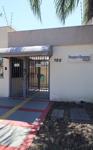 Apartamento à venda com 47m², 2 quartos e 1 vagaFachada e portaria