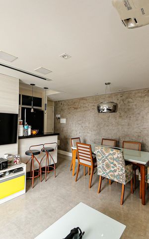 Apartamento à venda com 65m², 2 quartos e 1 vagaSala