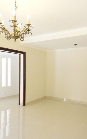 Casa à venda com 300m², 3 quartos e 3 vagasSala