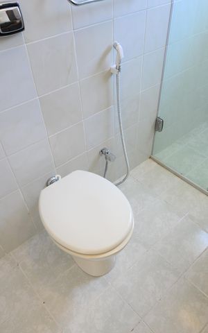 Casa à venda com 300m², 3 quartos e 3 vagasBanheiro Suíte 1