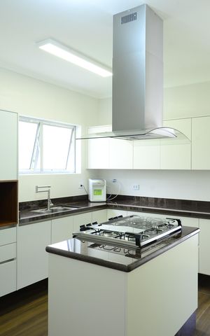 Casa à venda com 300m², 3 quartos e 3 vagasCozinha