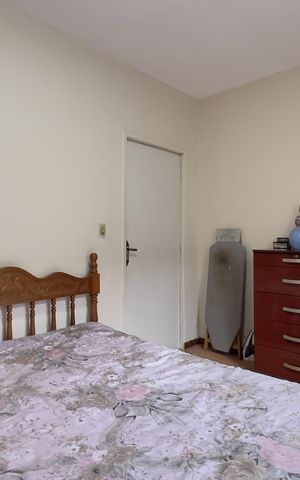 Casa à venda com 169m², 5 quartos e 2 vagas Casa à venda com 169m², 5 quartos e 2 vagasQuarto 3