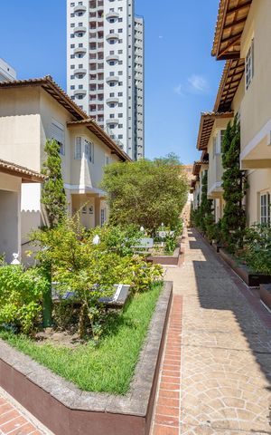 Casa de condomínio à venda com 208m², 3 quartos e 2 vagas Casa de condomínio à venda com 208m², 3 quartos e 2 vagasÁrea comum