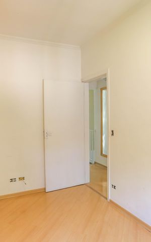 Casa de condomínio à venda com 208m², 3 quartos e 2 vagas Casa de condomínio à venda com 208m², 3 quartos e 2 vagasQuarto 2