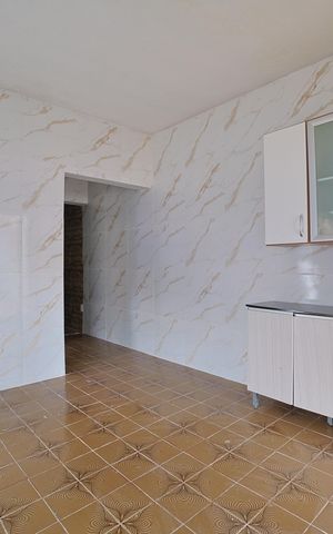 Casa para alugar com 70m², 2 quartos e 1 vagaCozinha