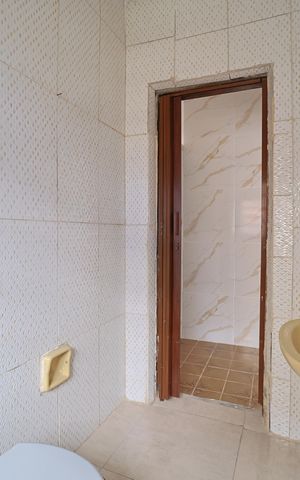 Casa para alugar com 70m², 2 quartos e 1 vagaBanheiro