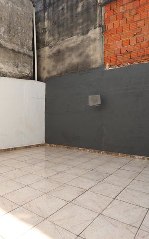 Casa à venda com 200m², 4 quartos e 4 vagasQuintal