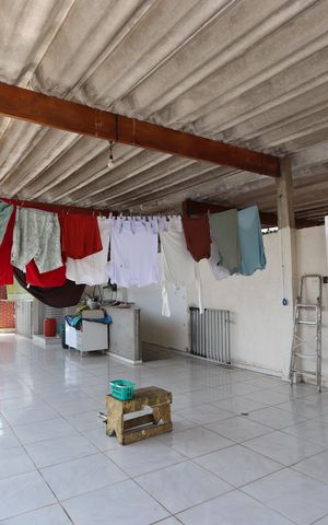 Casa à venda com 200m², 4 quartos e 4 vagasSalão