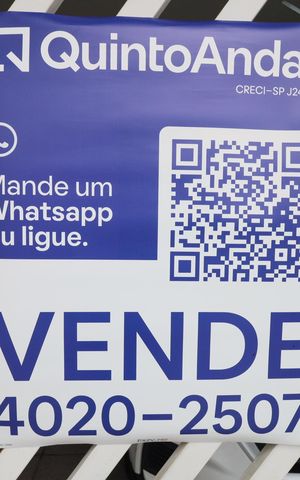 Casa à venda com 187m², 3 quartos e 2 vagasPlaca