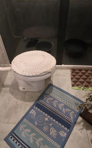Casa para alugar com 100m², 3 quartos e 5 vagasBanheiro
