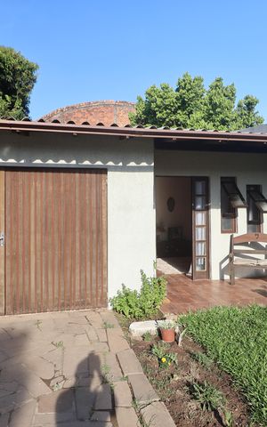 Casa para alugar com 100m², 3 quartos e 5 vagasÁrea externa