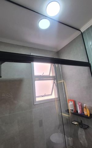 Apartamento à venda com 52m², 2 quartos e 1 vaga Apartamento à venda com 52m², 2 quartos e 1 vagaBanheiro