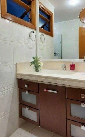 Apartamento para alugar com 102m², 3 quartos e 2 vagas Apartamento para alugar com 102m², 3 quartos e 2 vagasBanheiro