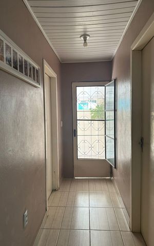 Casa à venda com 140m², 3 quartos e 3 vagasCorredor