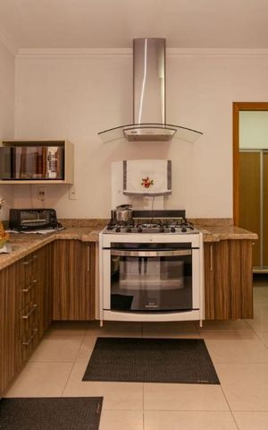 Casa de condomínio à venda com 271m², 3 quartos e 3 vagas Casa de condomínio à venda com 271m², 3 quartos e 3 vagasFoto 09