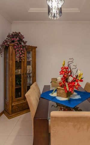 Casa de condomínio à venda com 271m², 3 quartos e 3 vagas Casa de condomínio à venda com 271m², 3 quartos e 3 vagasFoto 06