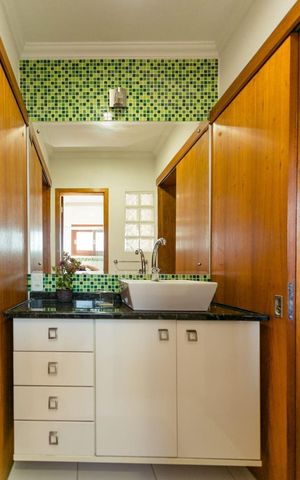 Casa de condomínio à venda com 271m², 3 quartos e 3 vagas Casa de condomínio à venda com 271m², 3 quartos e 3 vagasFoto 24