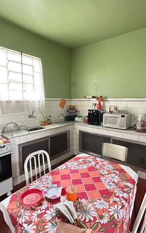 Casa à venda com 600m², 4 quartos e 3 vagasCozinha