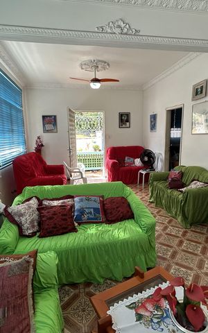 Casa à venda com 600m², 4 quartos e 3 vagasSala