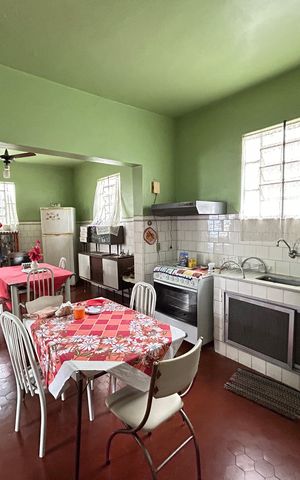 Casa à venda com 600m², 4 quartos e 3 vagasCozinha