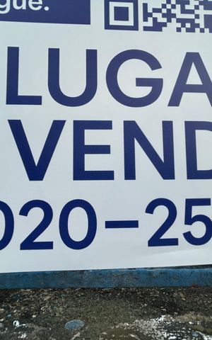 Casa à venda com 600m², 4 quartos e 3 vagasCódigo alpha numérico