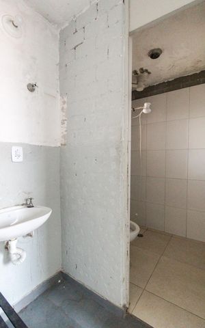 Apartamento à venda com 60m², 2 quartos e sem vaga Apartamento à venda com 60m², 2 quartos e sem vagaBanheiro