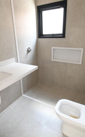 Casa de condomínio à venda com 225m², 3 quartos e 2 vagasBanheiro Suíte 3