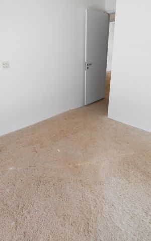 Casa de condomínio à venda com 225m², 3 quartos e 2 vagasSuíte 3
