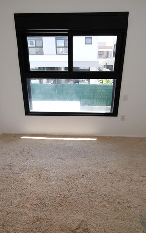 Casa de condomínio à venda com 225m², 3 quartos e 2 vagasSuíte 2