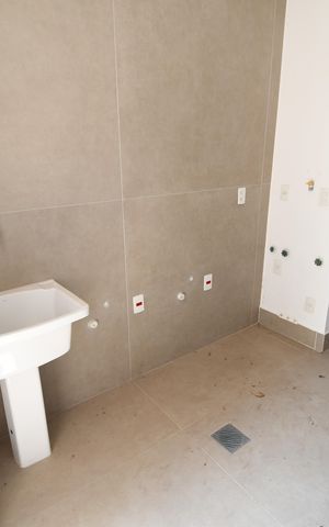 Casa de condomínio à venda com 225m², 3 quartos e 2 vagasÁrea de Serviço
