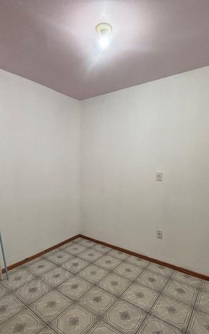 Casa para alugar com 360m², 4 quartos e 2 vagas Casa para alugar com 360m², 4 quartos e 2 vagasQuarto 2
