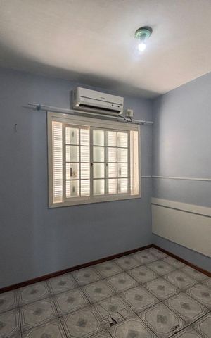 Casa para alugar com 360m², 4 quartos e 2 vagas Casa para alugar com 360m², 4 quartos e 2 vagasQuarto