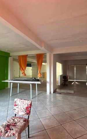 Casa para alugar com 360m², 4 quartos e 2 vagas Casa para alugar com 360m², 4 quartos e 2 vagasÁrea comum