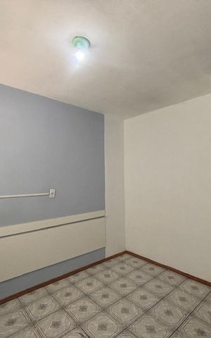 Casa para alugar com 360m², 4 quartos e 2 vagas Casa para alugar com 360m², 4 quartos e 2 vagasQuarto