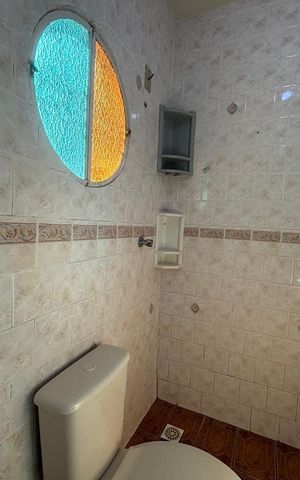 Casa para alugar com 360m², 4 quartos e 2 vagas Casa para alugar com 360m², 4 quartos e 2 vagasBanheiro da Suíte