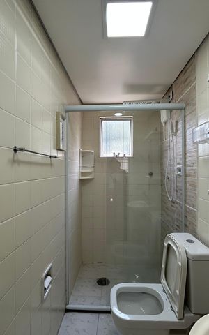 Apartamento à venda com 55m², 2 quartos e 1 vaga Apartamento à venda com 55m², 2 quartos e 1 vagaBanheiro