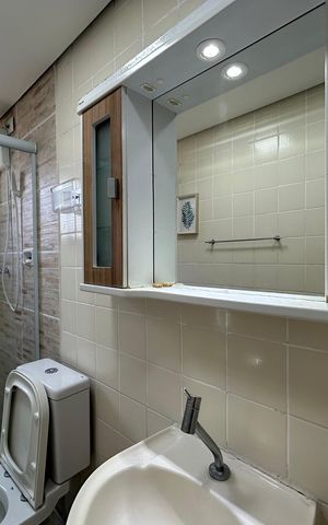 Apartamento à venda com 55m², 2 quartos e 1 vaga Apartamento à venda com 55m², 2 quartos e 1 vagaBanheiro
