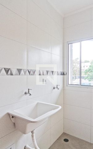Apartamento para alugar com 65m², 2 quartos e sem vagaÁrea de serviço