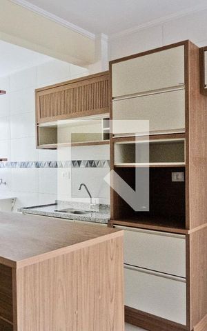 Apartamento para alugar com 65m², 2 quartos e sem vaga Apartamento para alugar com 65m², 2 quartos e sem vagaCozinha