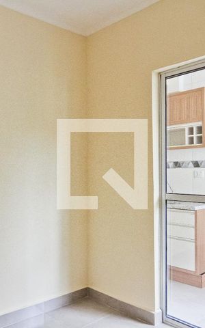 Apartamento para alugar com 65m², 2 quartos e sem vaga