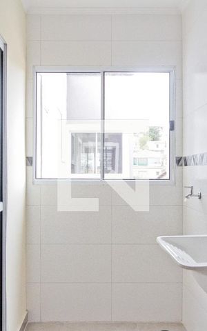 Apartamento para alugar com 65m², 2 quartos e sem vaga Apartamento para alugar com 65m², 2 quartos e sem vagaÁrea de serviço
