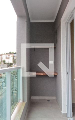 Apartamento para alugar com 65m², 2 quartos e sem vagaVaranda