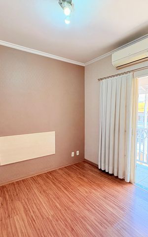 Casa à venda com 310m², 4 quartos e 3 vagasSuíte 2