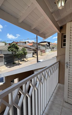 Casa à venda com 310m², 4 quartos e 3 vagasSuíte 2