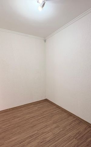 Casa à venda com 310m², 4 quartos e 3 vagasSuíte 4 - (serviço)
