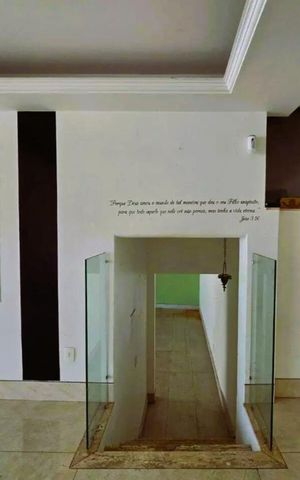Casa para alugar com 408m², 4 quartos e 2 vagas