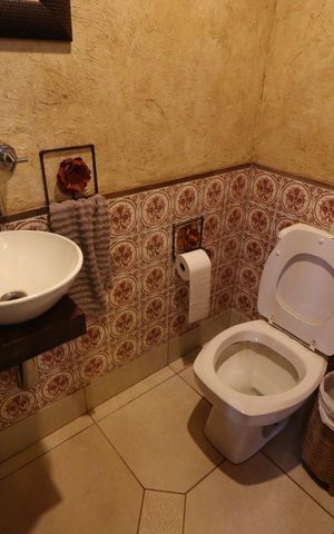 Casa para alugar com 490m², 4 quartos e 4 vagas Casa para alugar com 490m², 4 quartos e 4 vagasLavabo