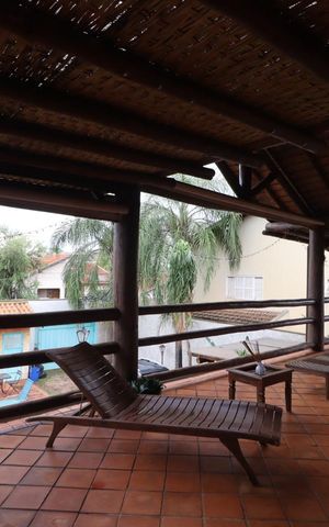 Casa para alugar com 490m², 4 quartos e 4 vagas Casa para alugar com 490m², 4 quartos e 4 vagasSacada