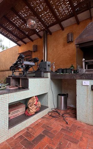 Casa para alugar com 490m², 4 quartos e 4 vagas Casa para alugar com 490m², 4 quartos e 4 vagasÁrea gourmet
