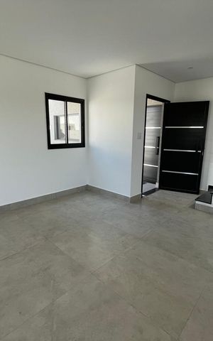 Casa de condomínio à venda com 100m², 3 quartos e 2 vagas